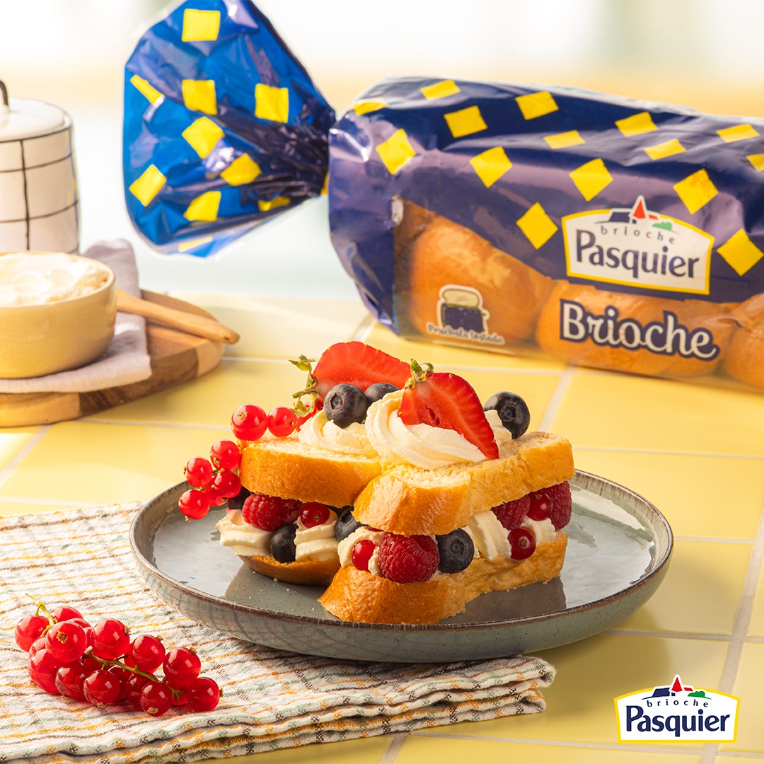 Brioche Trenzado con frutos rojos y nata